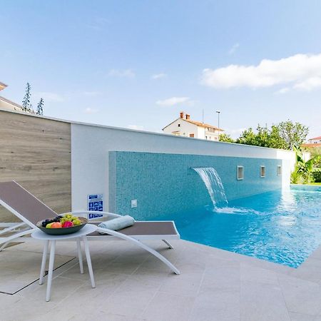 Villa Elena Deluxe Mit Whirlpool Und Beheiztem Pool Am Meer Und Wunderschoenen Blick Auf Die Brijuni Inseln فاجانا المظهر الخارجي الصورة