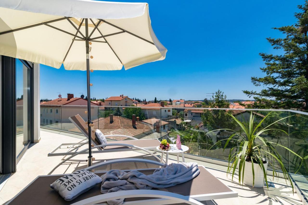 Villa Elena Deluxe Mit Whirlpool Und Beheiztem Pool Am Meer Und Wunderschoenen Blick Auf Die Brijuni Inseln فاجانا المظهر الخارجي الصورة